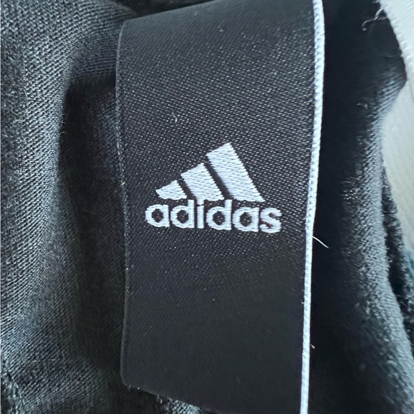 Adidas Tank - Picture 3 of 3